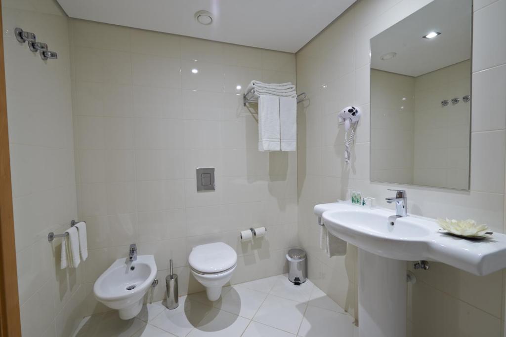 Hotel Azinheira By Ridan Hotels Fátima Oda fotoğraf