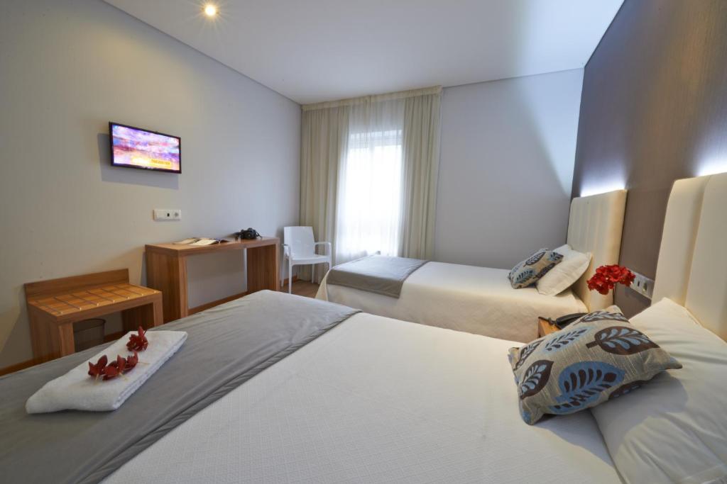 Hotel Azinheira By Ridan Hotels Fátima Oda fotoğraf